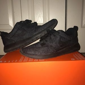 Nike Roshe One Moire